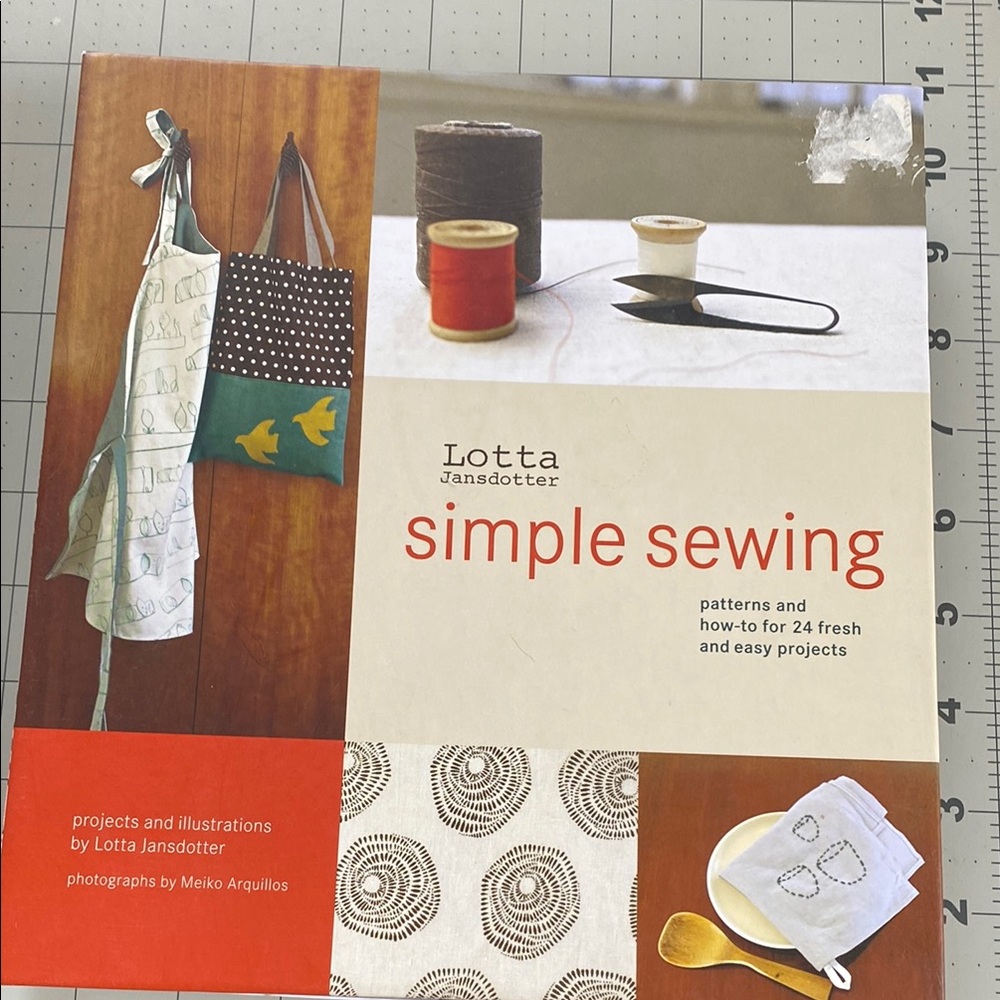 Simple Sewing patterns and How To by Lotta Jansdotter - beginner friendly